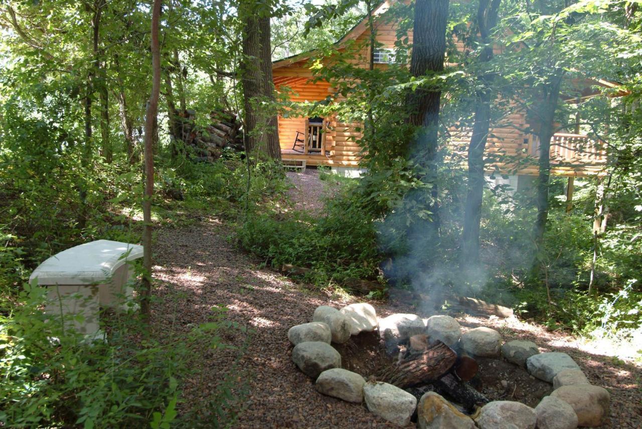Wild Rose Cabin By Amish Country Lodging Millersburg Exterior foto